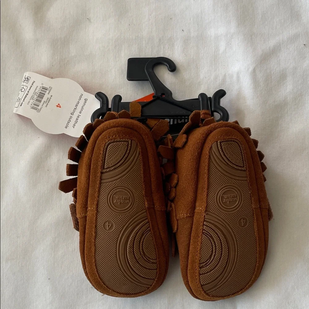 Wonder Nation Brown Kids Moccasins Size 4